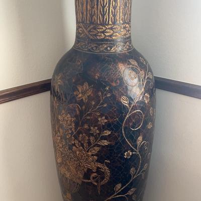 Large Ceramic Vase With Embossed Flower Design 
