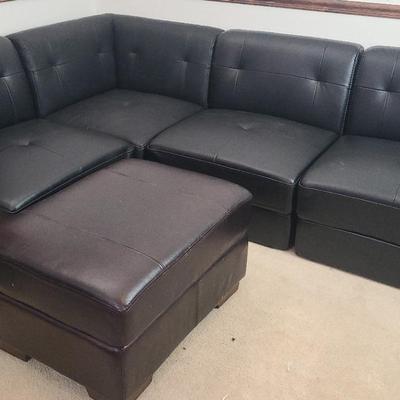  Sectional Sofa and Ottoman 