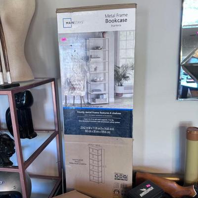 Sale Photo Thumbnail #276