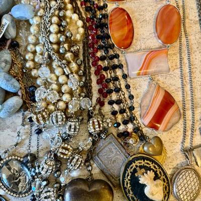 Sale Photo Thumbnail #38
