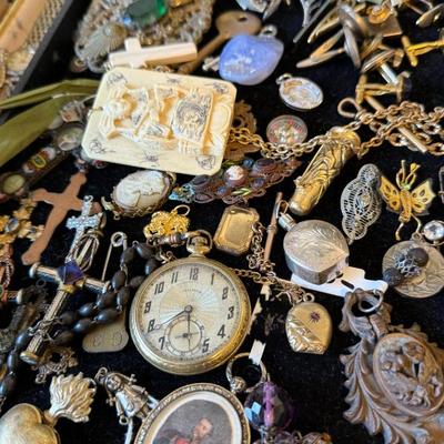 Sale Photo Thumbnail #33