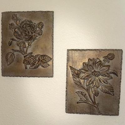 Vintage Floral Wall Plaques 