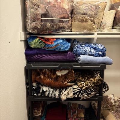 Sale Photo Thumbnail #147