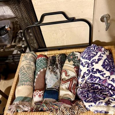 Sale Photo Thumbnail #138