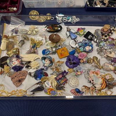 Sale Photo Thumbnail #23