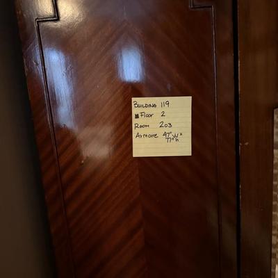 Sale Photo Thumbnail #308