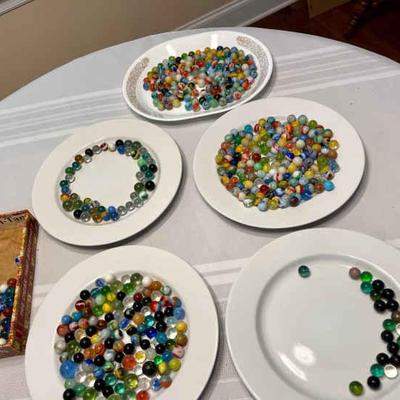 012-LR: Vintage Marble Assortment