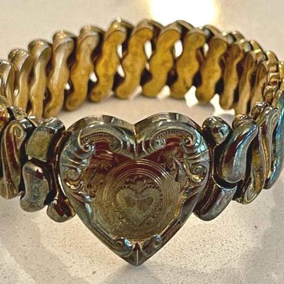 124-J: Vintage Pitman and Keeler American Sweetheart Bracelet