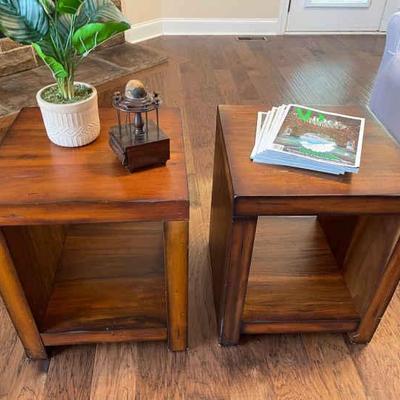 017-LR: Occasional Table Pair 