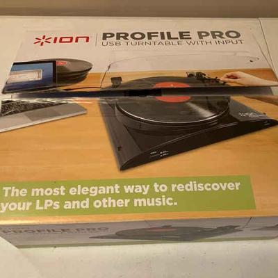 143-HALL: ION Profile Pro USB Turntable
