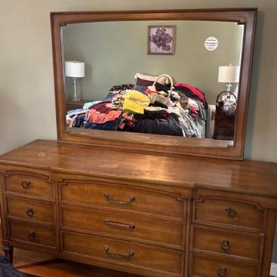 Sale Photo Thumbnail #266