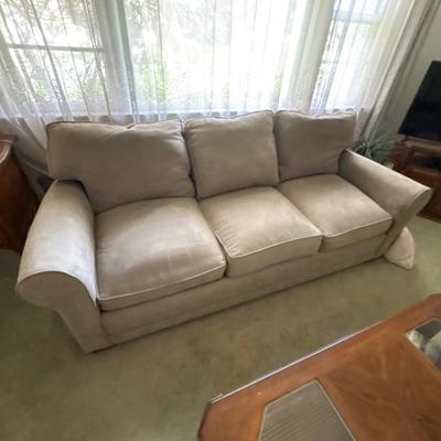 Sale Photo Thumbnail #156