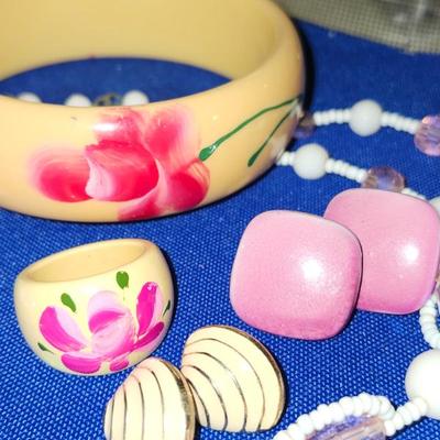 Sale Photo Thumbnail #143
