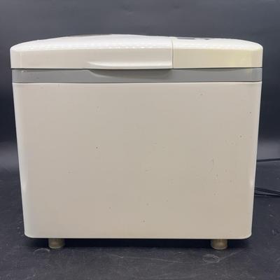 BE257 Vintage Toastmaster Bread Maker