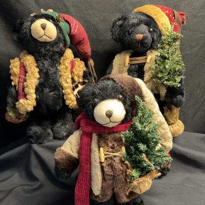 BE164 Black Bear Christmas 
