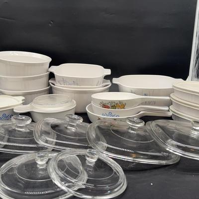 BE259 Assorted Kitchenware Collection
