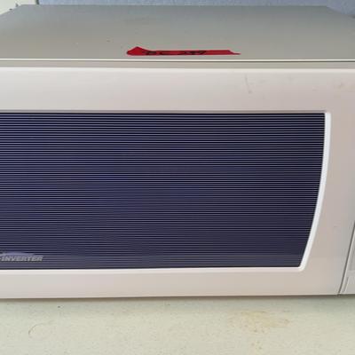 BE299 Panasonic Microwave