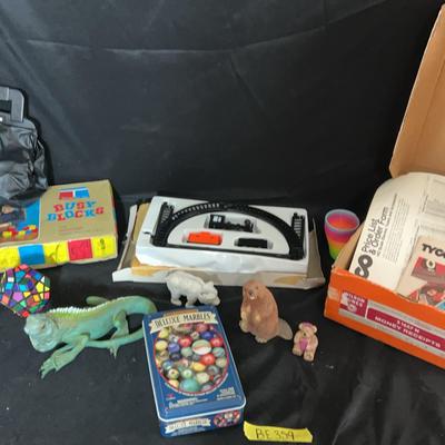 BE359 Busy Blocks And Train Set