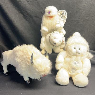 BE167 White Santa On A Bear 