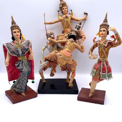BE133 Thai Traditional Dancing Figurines 