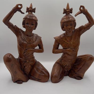 BE129 Asian Carved Decor