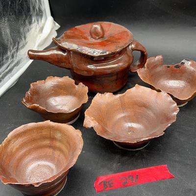 BE291 Pottery - 5 Pieces