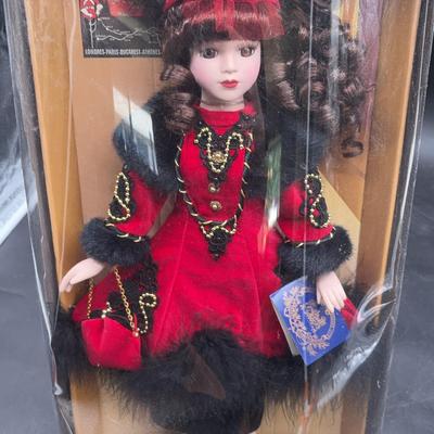 BE144 Orient Express Collectible Porcelain Doll, Anna 18”