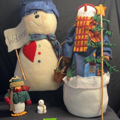 BE163 Welcome Snowmen