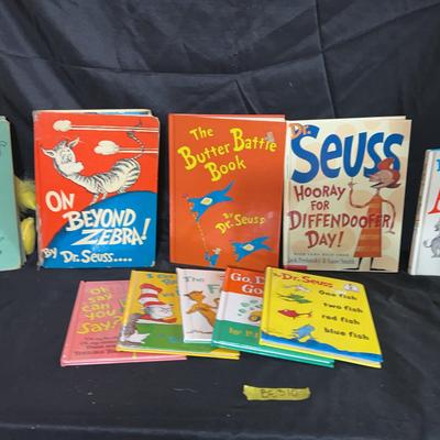 BE310 Dr.Seuss Books  