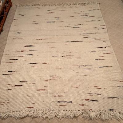 Tasseled Area Rug 
