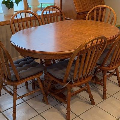 Oak Dining Table with 6 Chairs
