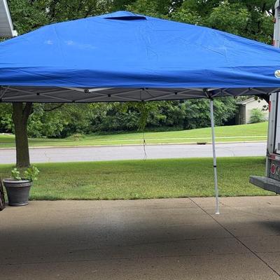 First-up Straight Wall Fold Up Gazebo 