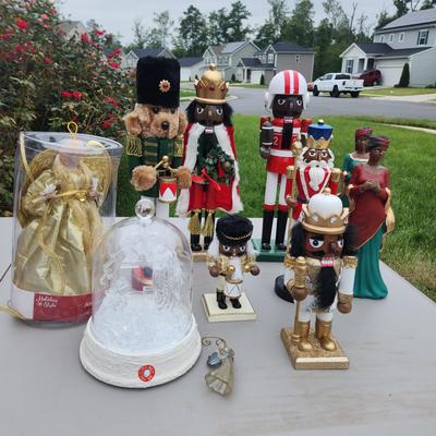 Nutcrackers And More
