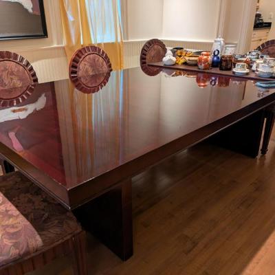 Bernhardt dining table