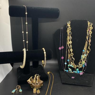 Name Brand Jewelry 