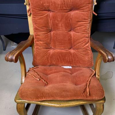 Vintage Rocking Chair 