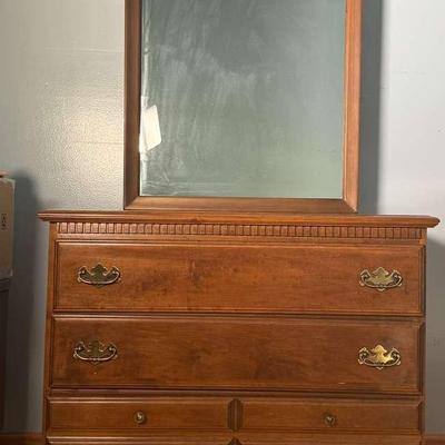 Three Drawer Dresser With Mirror