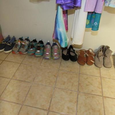 Sale Photo Thumbnail #103