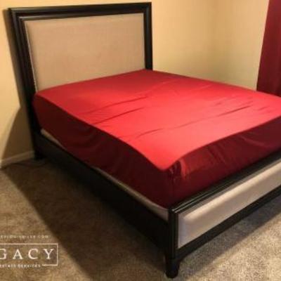 Sale Photo Thumbnail #81