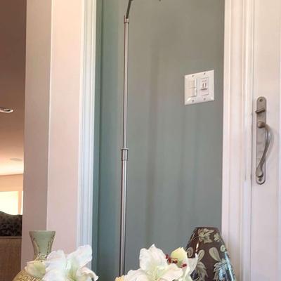 Floor Lamp & Decor