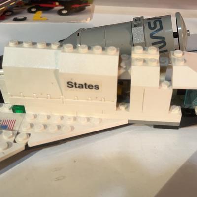 Lego Space Shuttle & Assorted Pieces