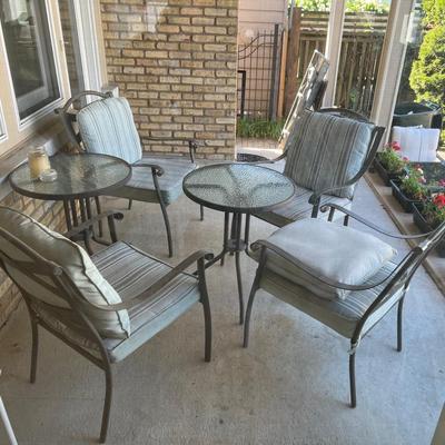 4 Patio Chairs & 2 Tables