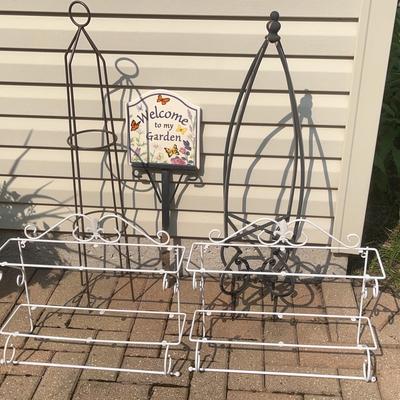 Garden Sculpture, Art And Shelves