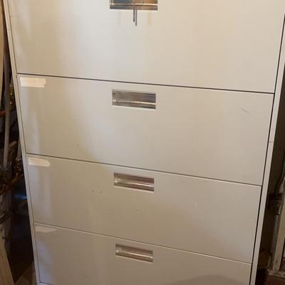 4-drawer File Cabinet