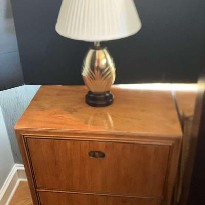 2 Drexel MCM Nightstands & Brass Table Lamps