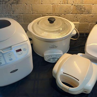 Oster Bread Machine, Rival Crock Pot, George Foreman Grill, Tefal Waffle Maker & Blender