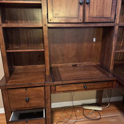 L-shaped Office Desk And Chair