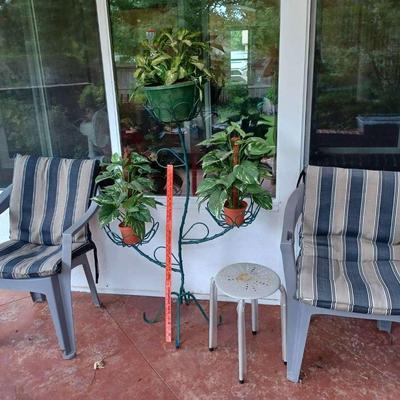 Outdoor Patio Set – 2 Plastic Cushioned Chairs, Small Table & Metal Planter