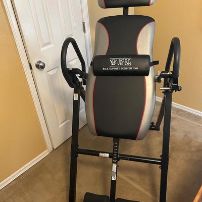 Heavy Duty Deluxe Inversion Table – Model IT9690-BGW / IT9695-BGW
