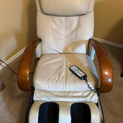 Interactive Health HTT-10CRP Leather Massage Recliner Chair